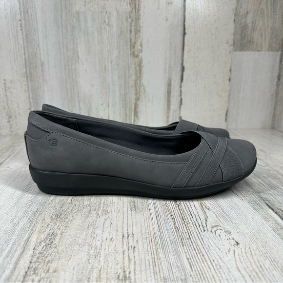 New Women's Easy Spirit Acasia 3 Ballet Wide Flat #647 - Picture 3 of 12